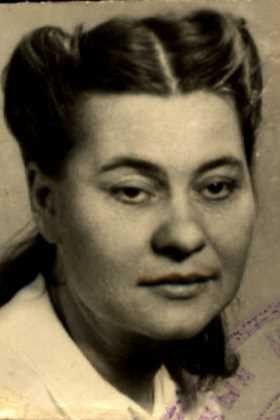 Тищенко (Шатрова) Мария Яковлевна